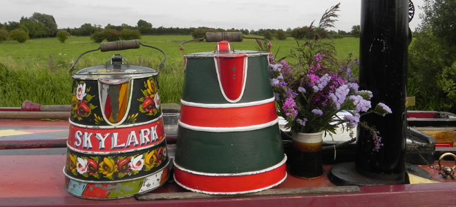 Historic Narrow Boat Features